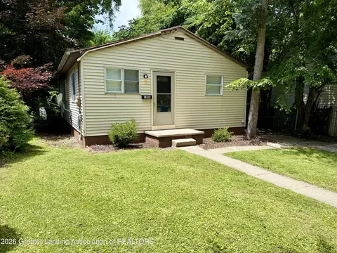 1204 Bensch St, Lansing, MI 48912