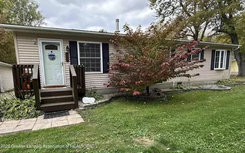 3130 E Moore Rd, Saginaw, MI 48601