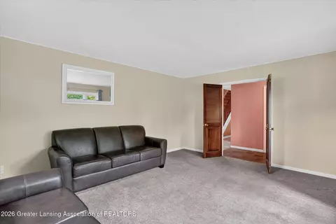 Living - 11892 S Wright Rd, Eagle, MI 48822 photo 3 of 6
