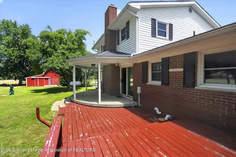 Exterior - 11892 S Wright Rd, Eagle, MI 48822 photo 11 of 12