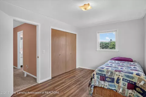 Bedroom - 11892 S Wright Rd, Eagle, MI 48822 photo 9 of 9