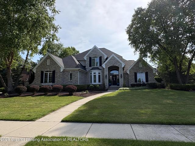 3546 Autumnwood Ln, Okemos, MI 48864