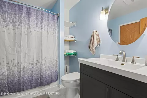 Bath - 130 Benton St, Bellevue, MI 49021 photo 1 of 1