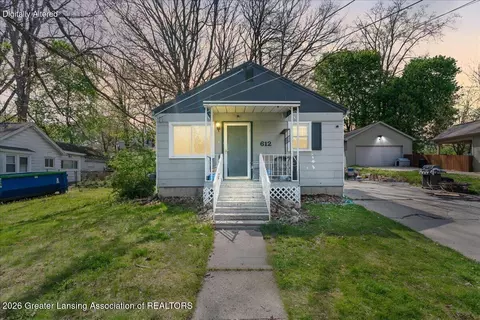 612 Leslie St, Lansing, MI 48912