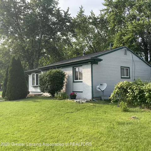 4326 Davlind Dr, Holt, MI 48842