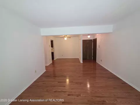 1715 Maple Ridge Rd #4, Haslett, MI 48840 photo 7