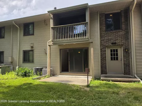 1715 Maple Ridge Rd #4, Haslett, MI 48840 photo 1