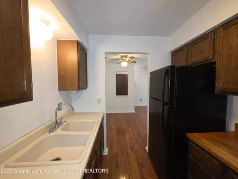 1715 Maple Ridge Rd #4, Haslett, MI 48840 photo 11