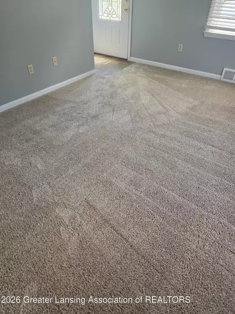 Living - 1214 Sherman St, Adrian, MI 49221 photo 4 of 4