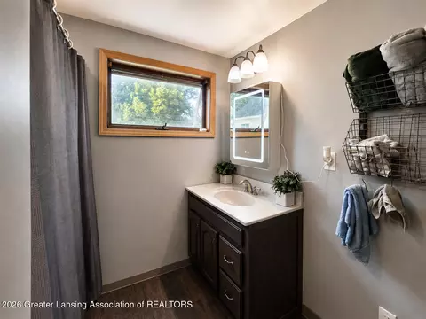 Bath - 219 E Adelaide St, Maple Rapids, MI 48853 photo 1 of 1