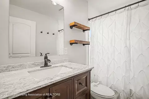 Bath - 13345 W Clark Rd, Eagle, MI 48822 photo 1 of 4