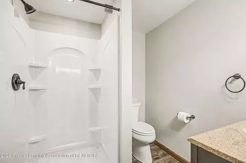 Bath - 13345 W Clark Rd, Eagle, MI 48822 photo 3 of 4