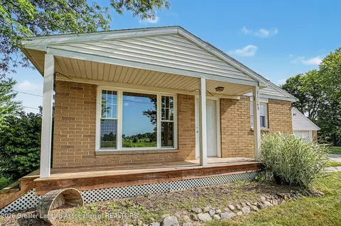 Exterior - 13345 W Clark Rd, Eagle, MI 48822 photo 3 of 11