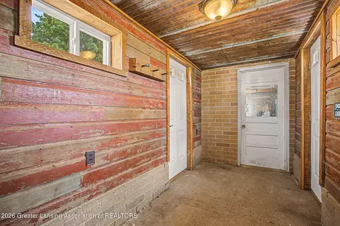 Entry Way - 13345 W Clark Rd, Eagle, MI 48822 photo 2 of 2
