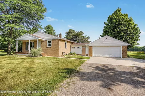 Exterior - 13345 W Clark Rd, Eagle, MI 48822 photo 2 of 11