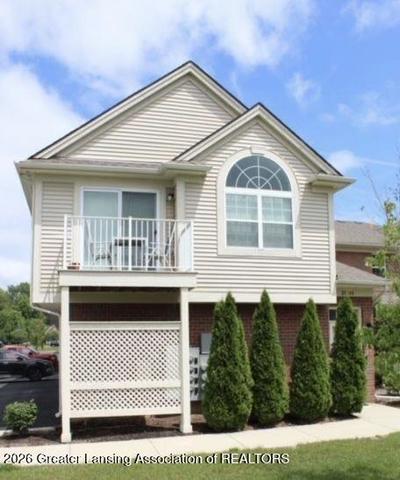 28248 S Pointe Ln, New Baltimore, MI 48051