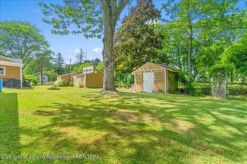 Exterior - 501 Keyte St, Owosso, MI 48867 photo 2 of 6