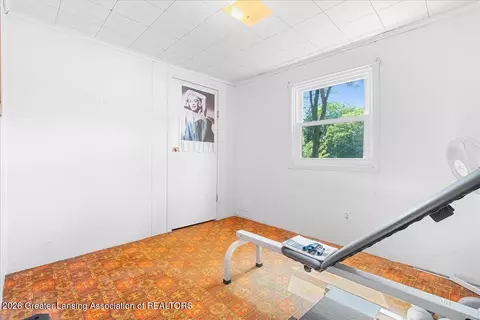 Other - 501 Keyte St, Owosso, MI 48867 photo 7 of 10