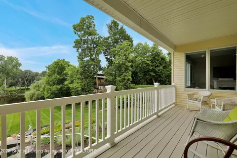 412 E Washington St, Dimondale, MI 48821 photo 5