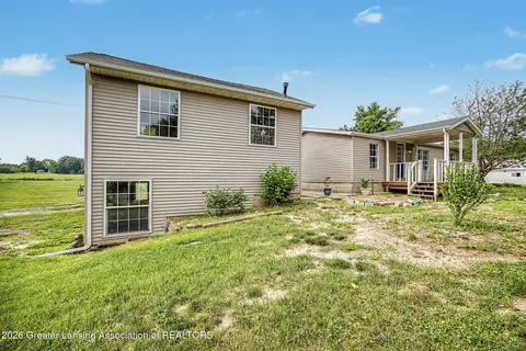 10840 E Barnum Rd, Woodland, MI 48897