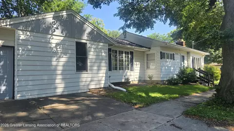 3521 Wildwood Ave, Lansing, MI 48910