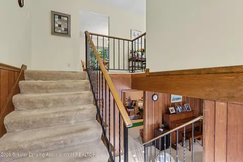 Entry Way - Undisclosed, Okemos, MI 48864 photo 1 of 1