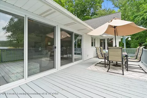 Exterior - 5644 Bath Rd, Bancroft, MI 48414 photo 5 of 7