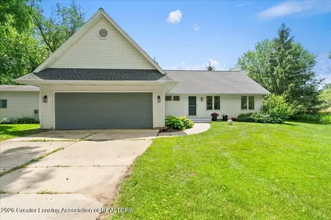 Exterior - 5644 Bath Rd, Bancroft, MI 48414 photo 2 of 7