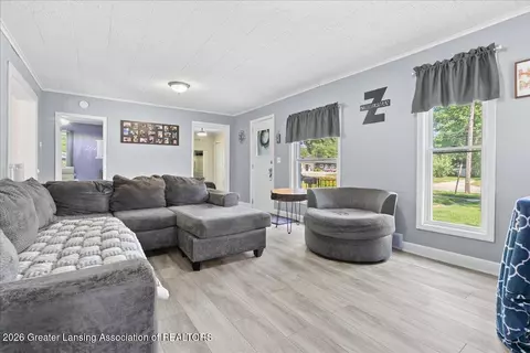 610 E Center St, Ithaca, MI 48847 photo 23