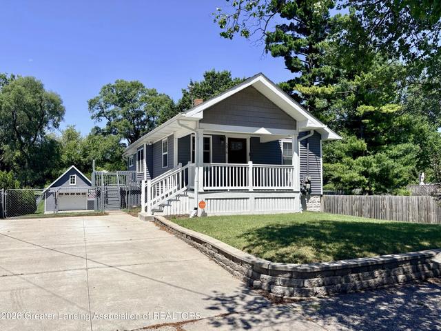 5016 Palmer St, Lansing, MI 48910