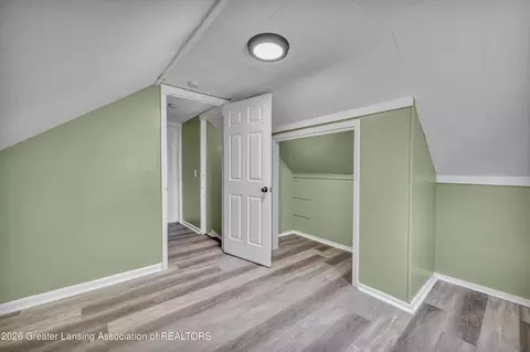 816 E Harris St, Lansing, MI 48906 photo 18