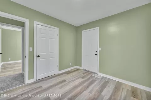 816 E Harris St, Lansing, MI 48906 photo 15