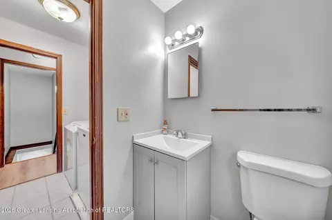 Bath - 1225 Sandhill Dr, Dewitt, MI 48820 photo 4 of 4