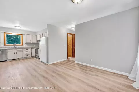Entry Way - 1225 Sandhill Dr, Dewitt, MI 48820 photo 3 of 5