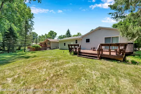 Exterior - 1225 Sandhill Dr, Dewitt, MI 48820 photo 6 of 9