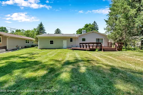 Exterior - 1225 Sandhill Dr, Dewitt, MI 48820 photo 5 of 9