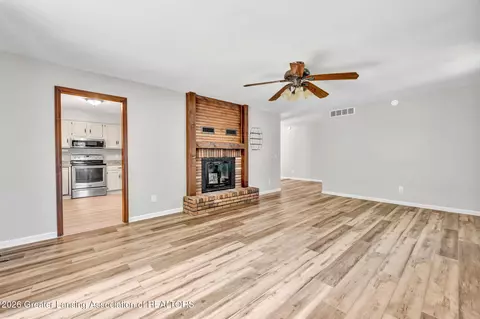 Living - 1225 Sandhill Dr, Dewitt, MI 48820 photo 1 of 3