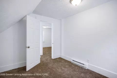 1102 Persons Ct, Lansing, MI 48906 photo 21