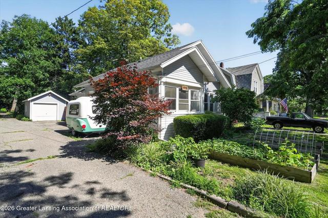 1715 Beal Ave, Lansing, MI 48910