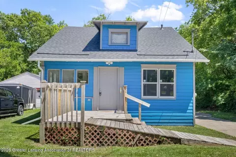 627 S Holmes St, Lansing, MI 48912