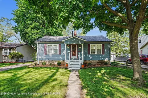 1953 Chestnut St, Holt, MI 48842