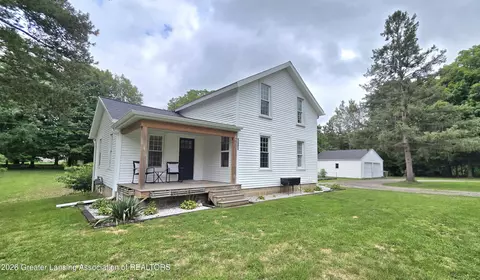 5085 Durfee Rd, Eaton Rapids, MI 48827