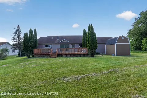 Exterior - 6072 N Canal Rd, Dimondale, MI 48821 photo 6 of 9