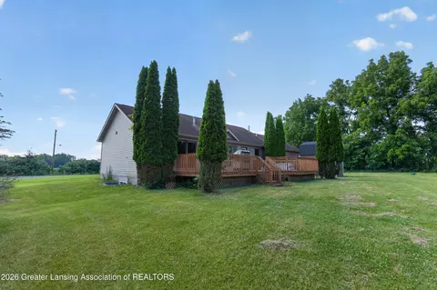 Exterior - 6072 N Canal Rd, Dimondale, MI 48821 photo 5 of 9