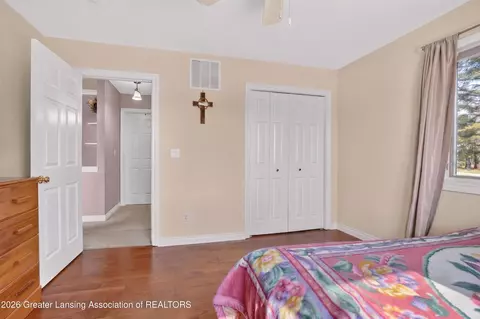 Bedroom - 6072 N Canal Rd, Dimondale, MI 48821 photo 1 of 4