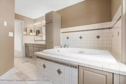 3397 Hidden Ridge Dr, Dewitt, MI 48820 photo 33