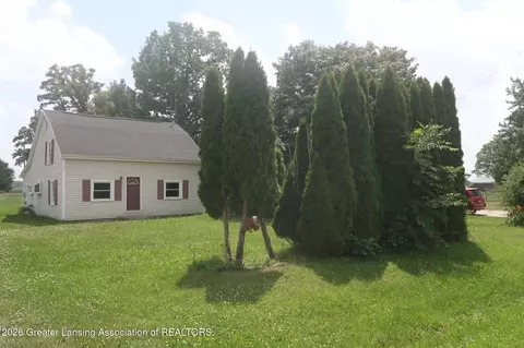 6480 E Tomah Rd, Mount Pleasant, MI 48858