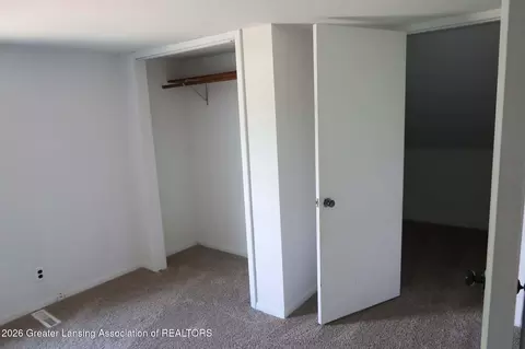 Bedroom - 6480 E Tomah Rd, Mount Pleasant, MI 48858 photo 3 of 6