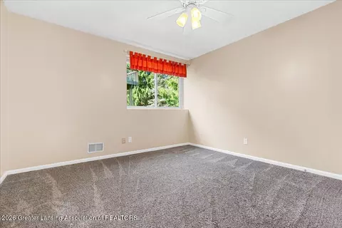 Bedroom - 16940 Cedarbrook Dr, Haslett, MI 48840 photo 1 of 5