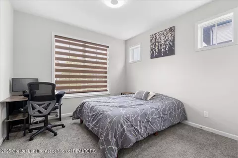 Bedroom - 5651 Copper Creek Dr, Haslett, MI 48840 photo 4 of 7